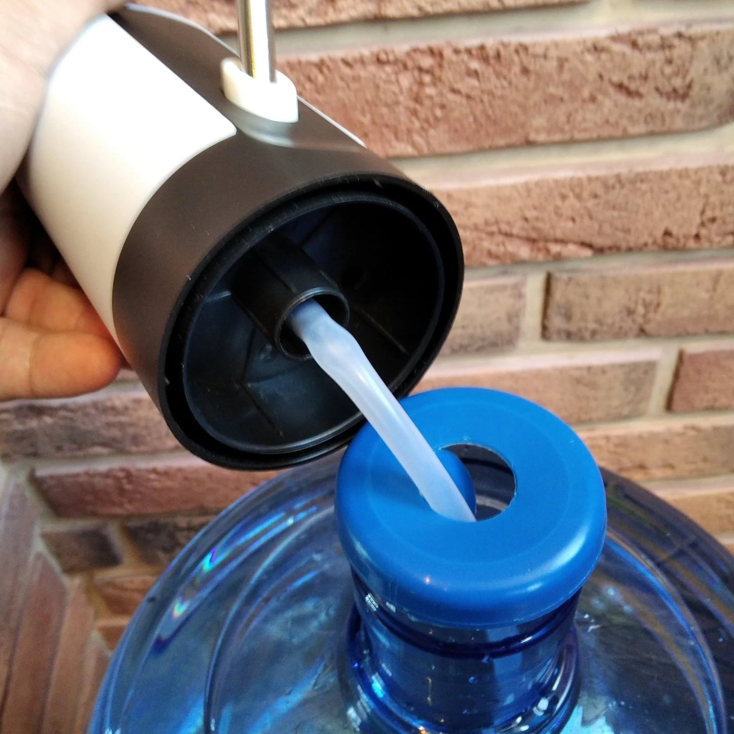 Bomba Elétrica Universal Para Galão De Água.
